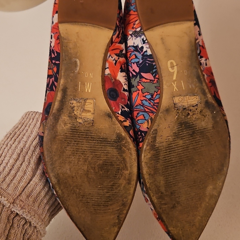 Mix No. 6 Women's Floral Rowland Flats Size 8 - Picture 3 of 3